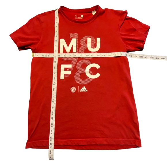 ⚽️ Manchester United soccer unisex T-shirt, size small - Picture 7 of 10